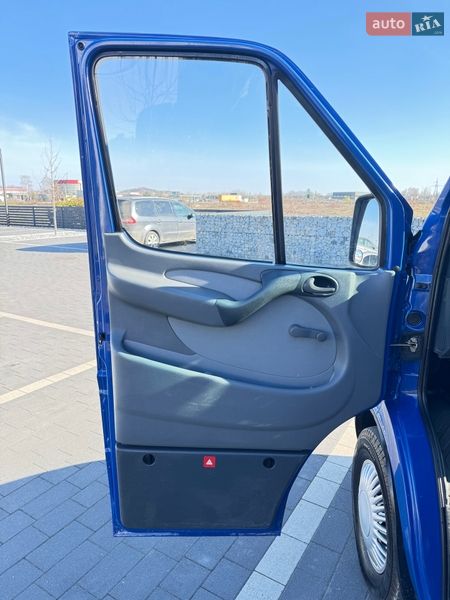 Микроавтобус Mercedes-Benz Sprinter 2006 в Мукачево