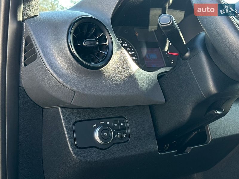 Грузовой фургон Mercedes-Benz Sprinter 2018 в Виноградове