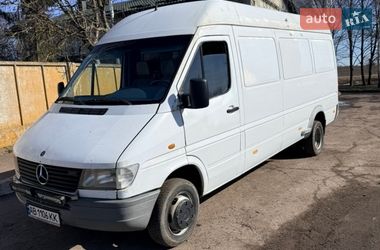 Вантажний фургон Mercedes-Benz Sprinter 1997 в Миргороді