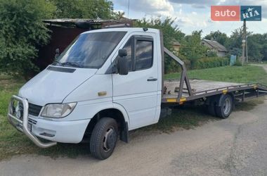 Евакуатор Mercedes-Benz Sprinter 2000 в Дубні