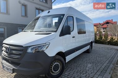 Універсал Mercedes-Benz Sprinter 2020 в Львові