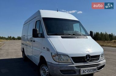 Грузовой фургон Mercedes-Benz Sprinter 2004 в Любешове
