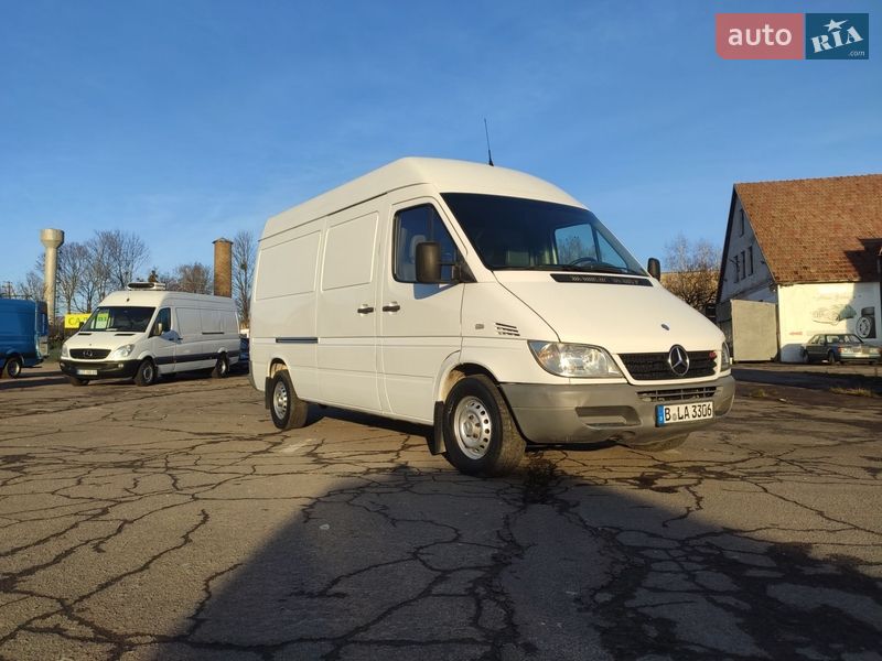 Mercedes-Benz Sprinter 2006