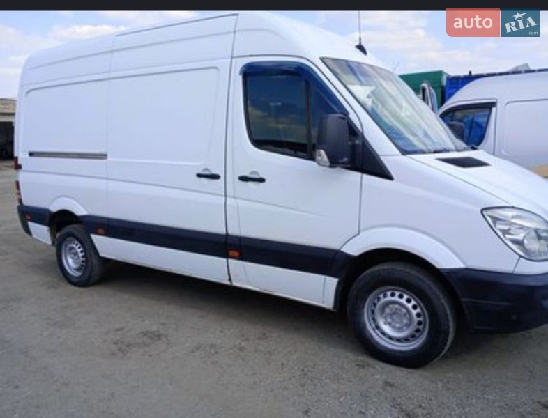 Mercedes-Benz Sprinter 2012