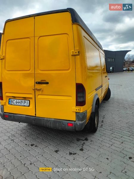 Грузовой фургон Mercedes-Benz Sprinter 2004 в Бориславе