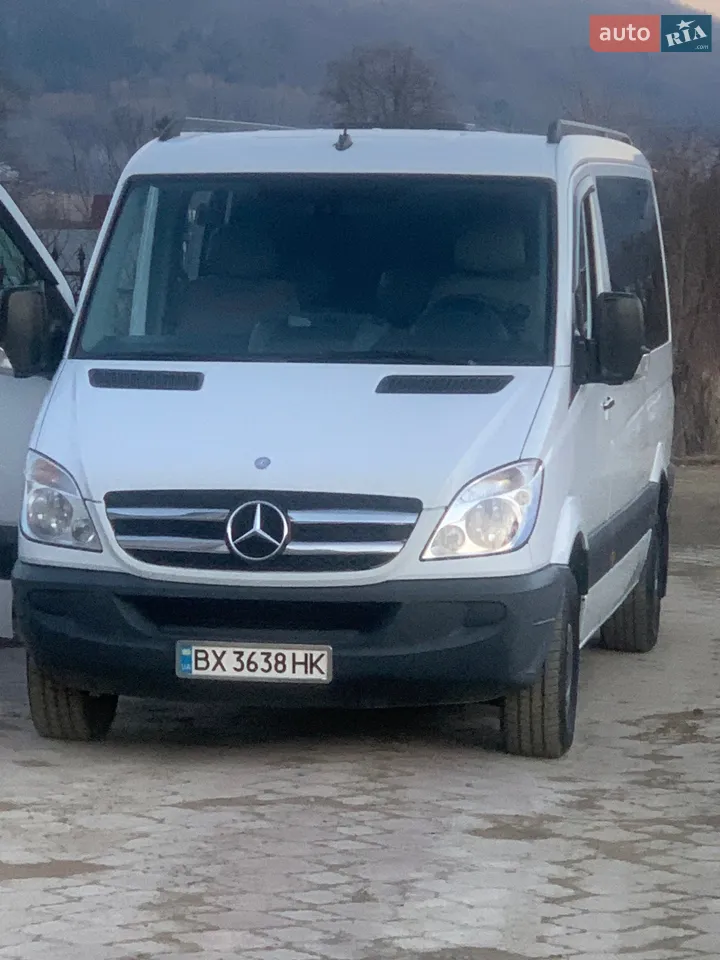 2011 Mercedes-Benz Sprinter - мініатюра 36