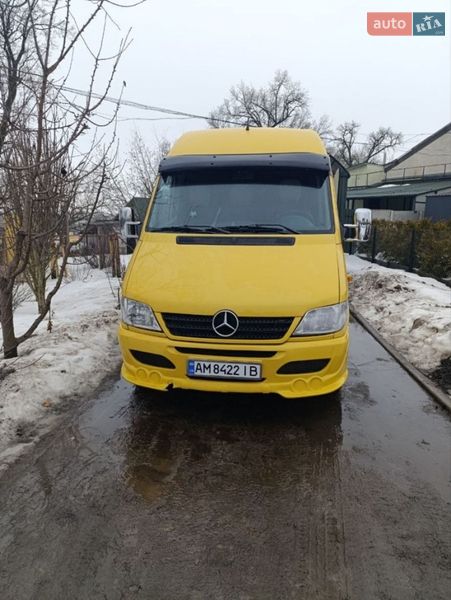 Mercedes-Benz Sprinter 2004