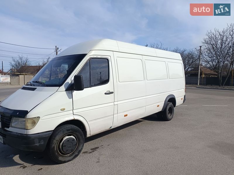 Грузовой фургон Mercedes-Benz Sprinter 1998 в Днепре
