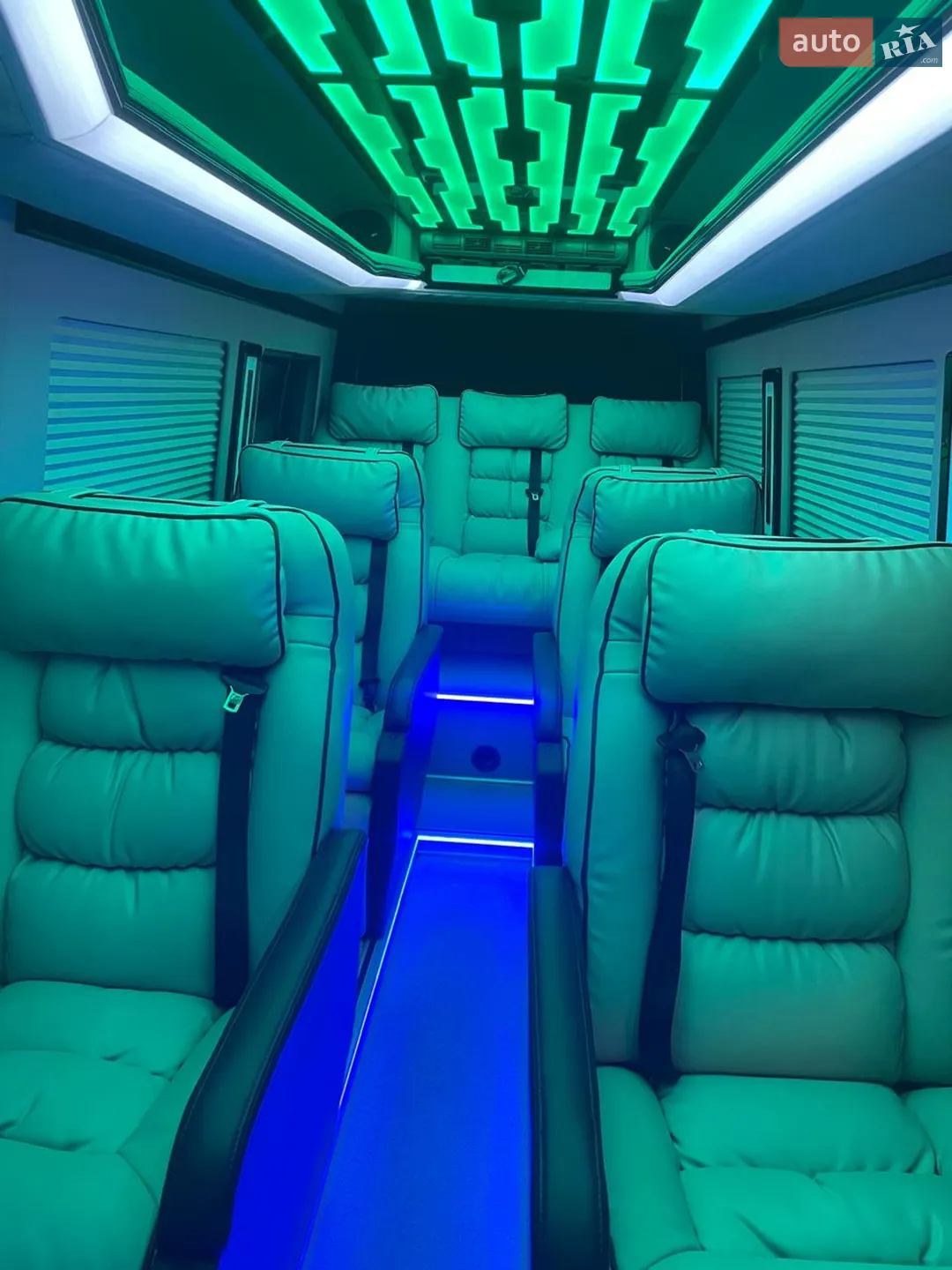 2015 Mercedes-Benz Sprinter - мініатюра 56