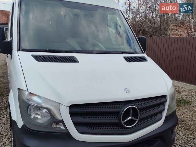 Mercedes-Benz Sprinter 2013