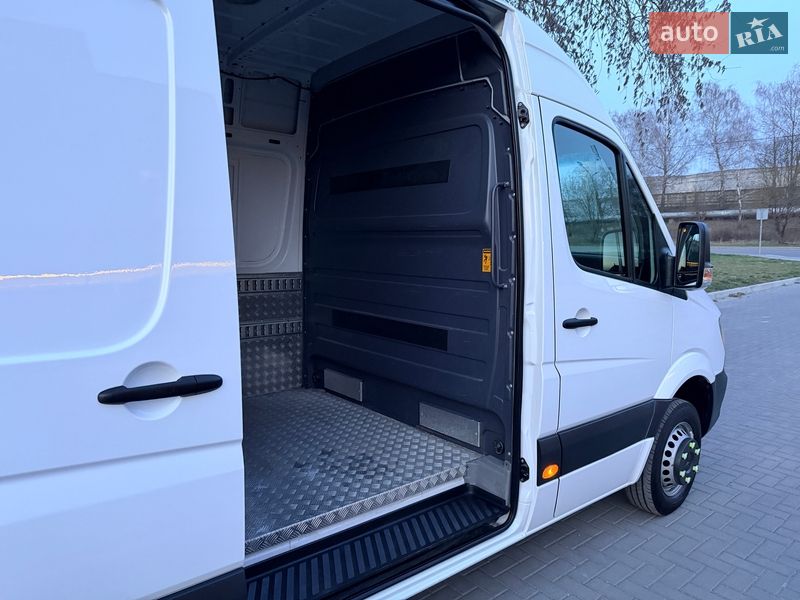 Грузовой фургон Mercedes-Benz Sprinter 2018 в Луцке фото 6 Грузовой фургон Mercedes-Benz Sprinter 2018 в Луцке