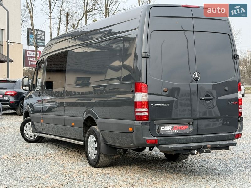 Микроавтобус Mercedes-Benz Sprinter 2011 в Стрые