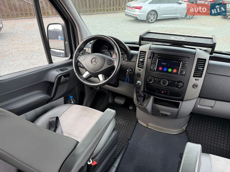 Микроавтобус Mercedes-Benz Sprinter 2011 в Стрые