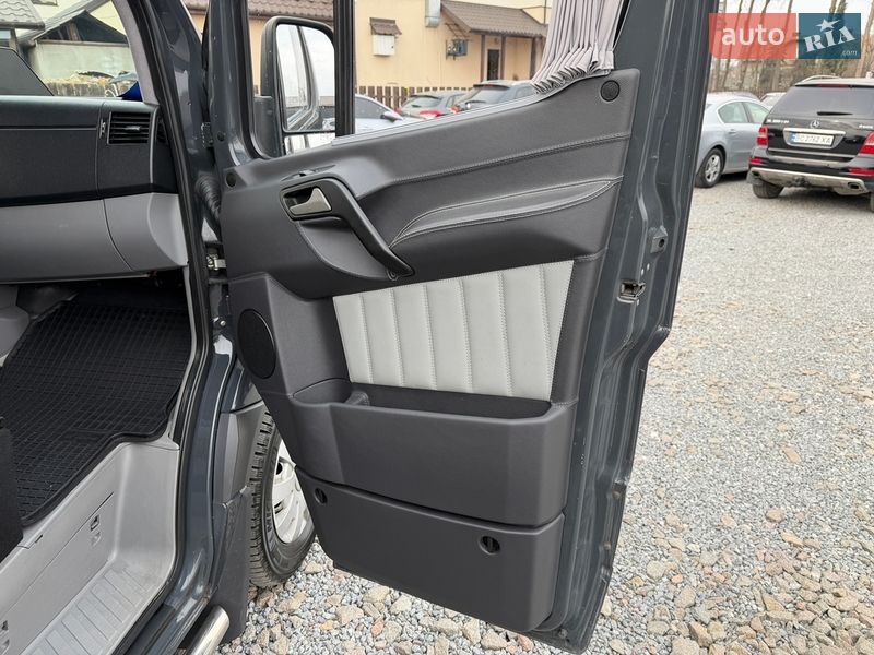Микроавтобус Mercedes-Benz Sprinter 2011 в Стрые