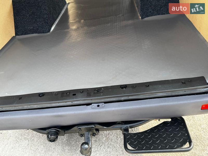 Грузовой фургон Mercedes-Benz Sprinter 2004 в Виннице