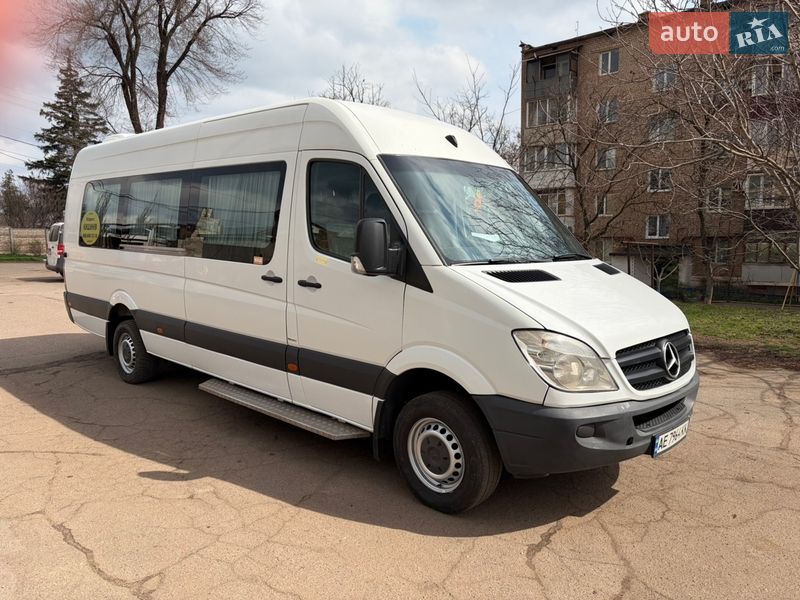 Mercedes-Benz Sprinter 2013