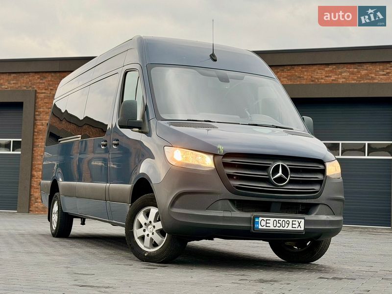 Минивэн Mercedes-Benz Sprinter 2019 в Черновцах