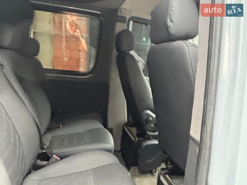 Микроавтобус Mercedes-Benz Sprinter 2007 в Тячеве фото 11 Микроавтобус Mercedes-Benz Sprinter 2007 в Тячеве