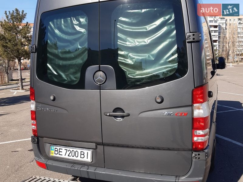 Грузопассажирский фургон Mercedes-Benz Sprinter 2011 в Николаеве
