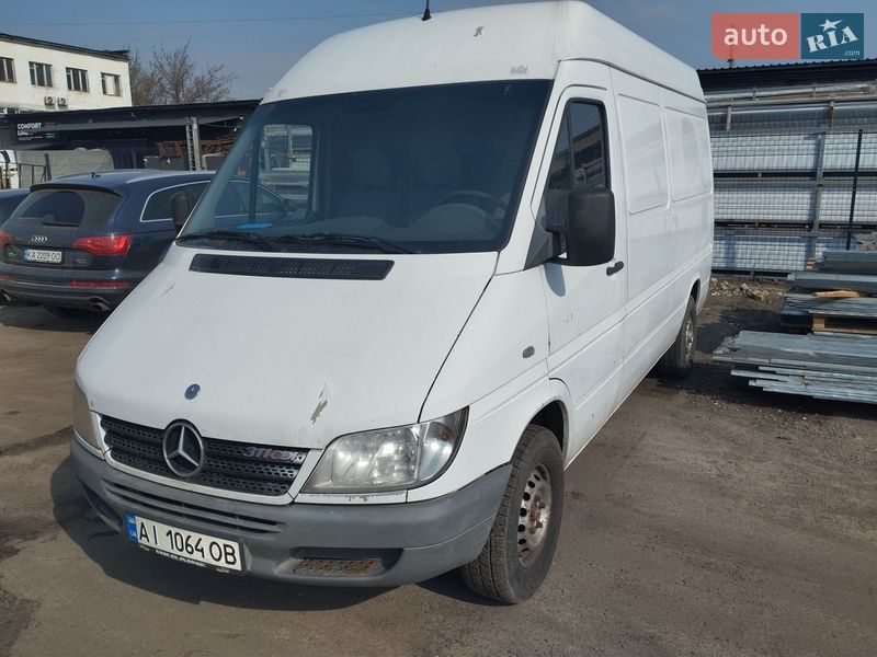 Mercedes-Benz Sprinter 2005