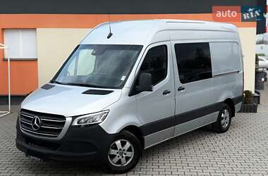 Грузопассажирский фургон Mercedes-Benz Sprinter 2018 в Новой Ушице
