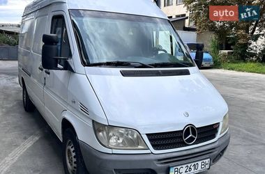 Вантажний фургон Mercedes-Benz Sprinter 2004 в Львові
