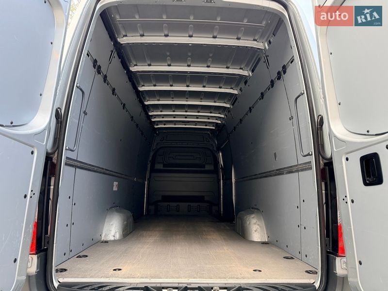Грузовой фургон Mercedes-Benz Sprinter 2022 в Луцке