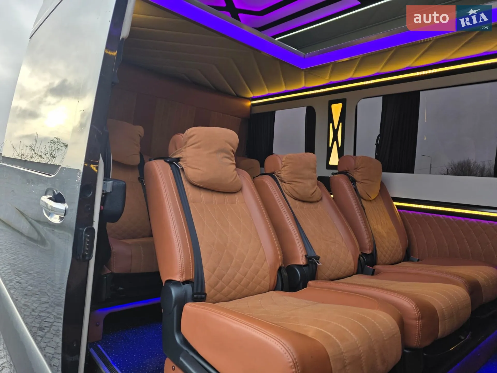 2021 Mercedes-Benz Sprinter - мініатюра 3