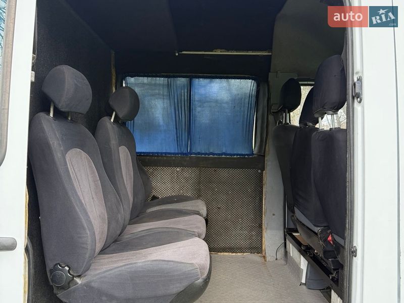 Грузопассажирский фургон Mercedes-Benz Sprinter 2004 в Николаеве