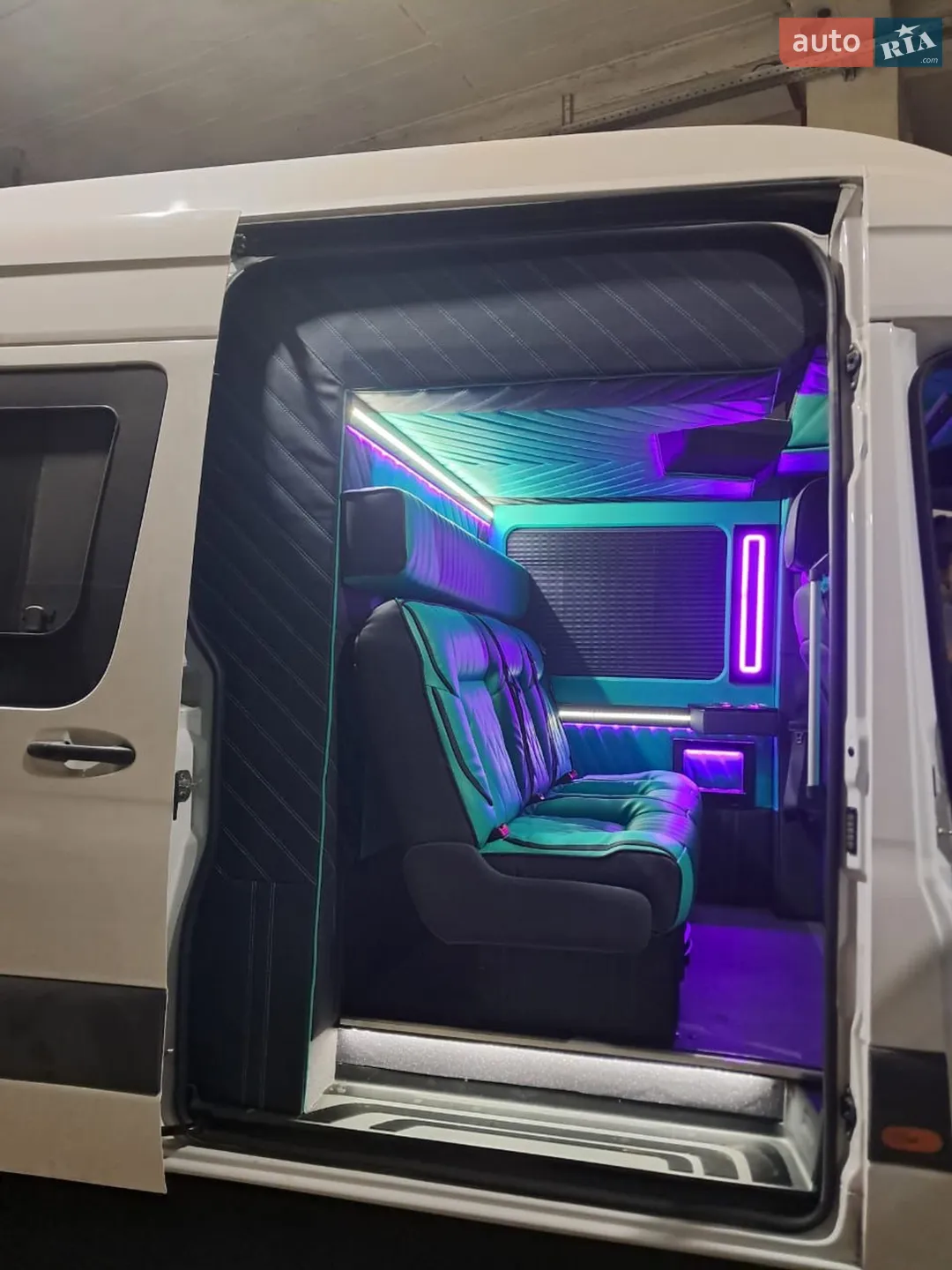 2022 Mercedes-Benz Sprinter - мініатюра 9