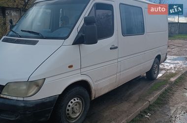 Грузовой фургон Mercedes-Benz Sprinter 2005 в Смеле