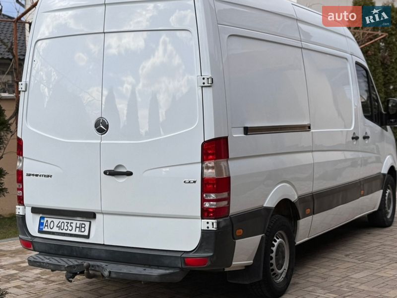 Грузовой фургон Mercedes-Benz Sprinter 2015 в Виноградове