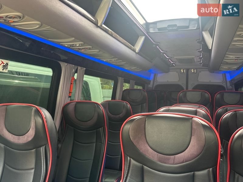 Туристический / Междугородний автобус Mercedes-Benz Sprinter 2016 в Ровно