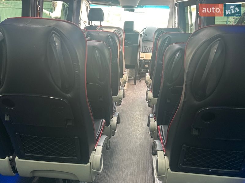 Туристический / Междугородний автобус Mercedes-Benz Sprinter 2016 в Ровно
