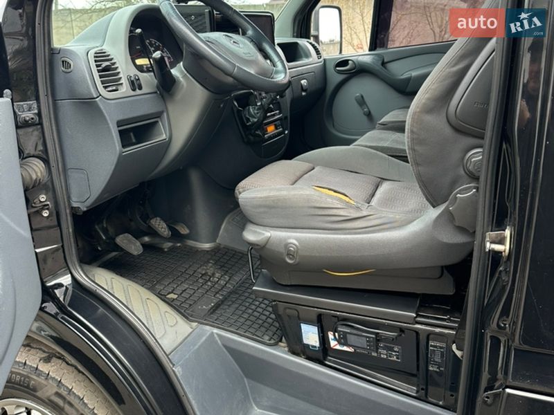 Грузопассажирский фургон Mercedes-Benz Sprinter 2004 в Шептицькому фото 19 Грузопассажирский фургон Mercedes-Benz Sprinter 2004 в Шептицькому