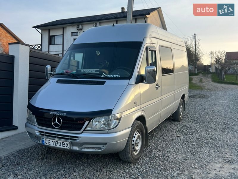 Mercedes-Benz Sprinter 2004