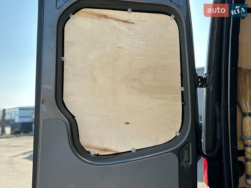 Микроавтобус Mercedes-Benz Sprinter 2014 в Софиевской Борщаговке фото 19 Микроавтобус Mercedes-Benz Sprinter 2014 в Софиевской Борщаговке