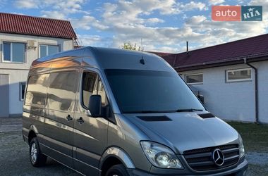 Вантажний фургон Mercedes-Benz Sprinter 2008 в Рівному