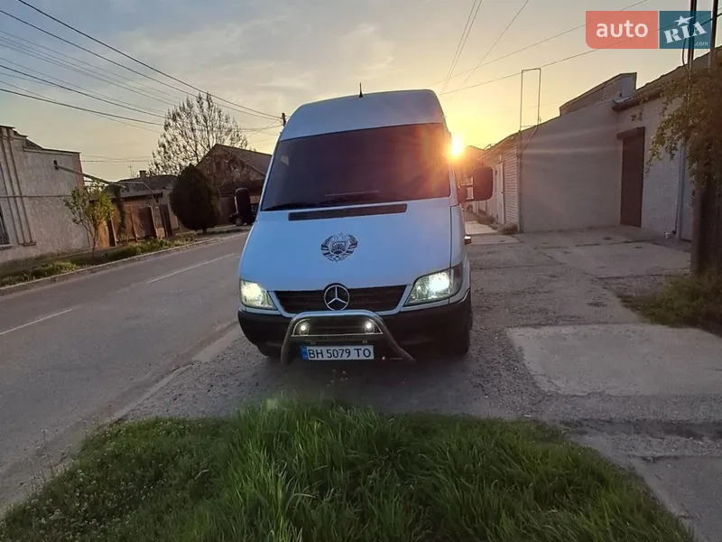 Mercedes-Benz Sprinter