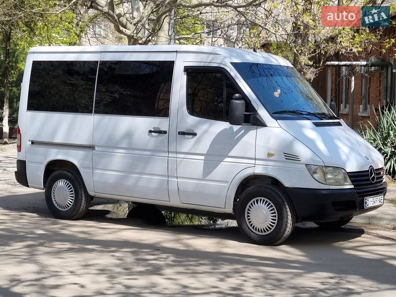Mercedes-Benz Sprinter 2000