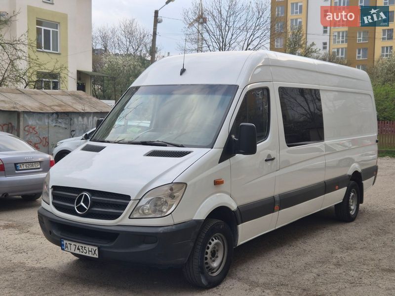 Mercedes-Benz Sprinter 2013