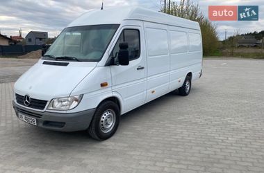 Грузовой фургон Mercedes-Benz Sprinter 2004 в Ровно