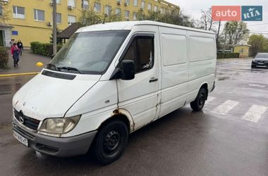 Грузовой фургон Mercedes-Benz Sprinter 2004 в Львове