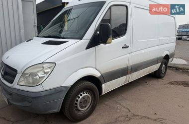 Вантажний фургон Mercedes-Benz Sprinter 2011 в Києві