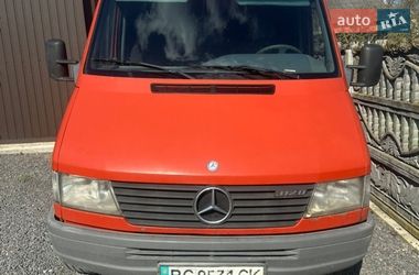 Грузопассажирский фургон Mercedes-Benz Sprinter 1998 в Яворове