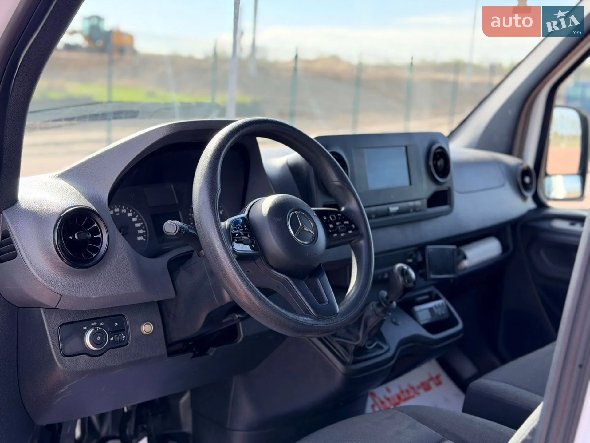 2020 Mercedes-Benz Sprinter - мініатюра 16