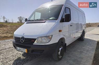 Грузовой фургон Mercedes-Benz Sprinter 2003 в Ровно