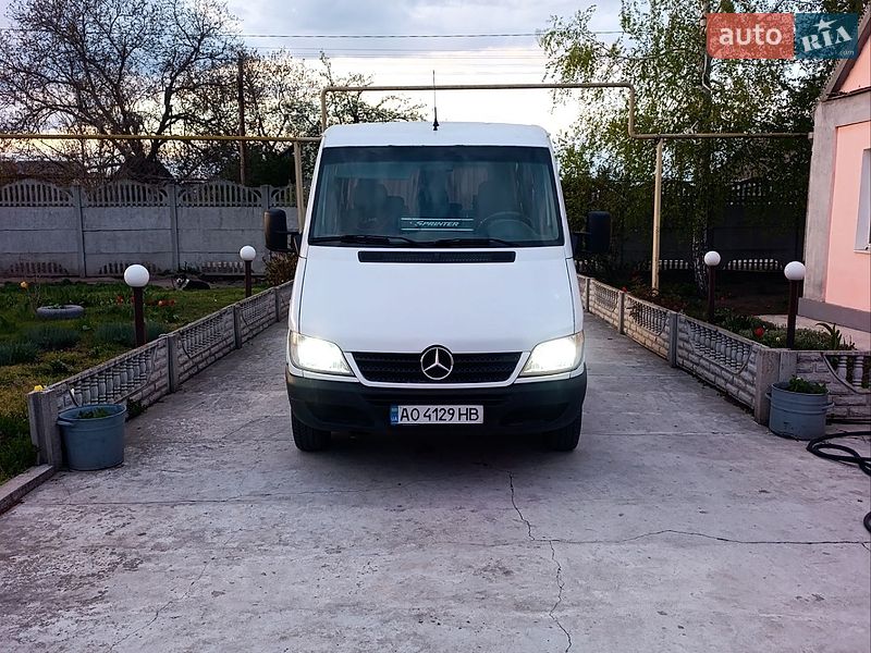 Mercedes-Benz Sprinter 2005