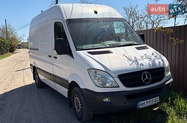 Микроавтобус грузовой (до 3,5т) Mercedes-Benz Sprinter 2013 в Измаиле