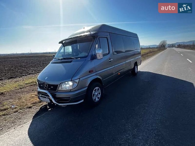 Mercedes-Benz Sprinter 2005